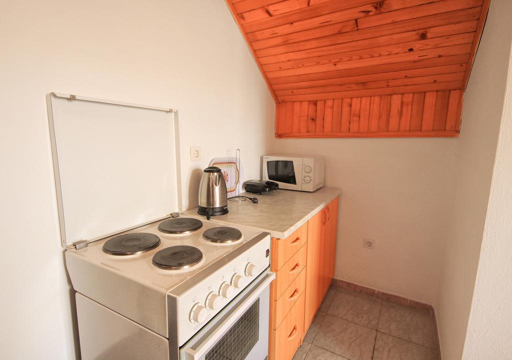 Apartman Josipa Drežnik Grad Exteriör bild